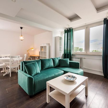 Saska Kepa Green Apartment ワルシャワ エクステリア 写真