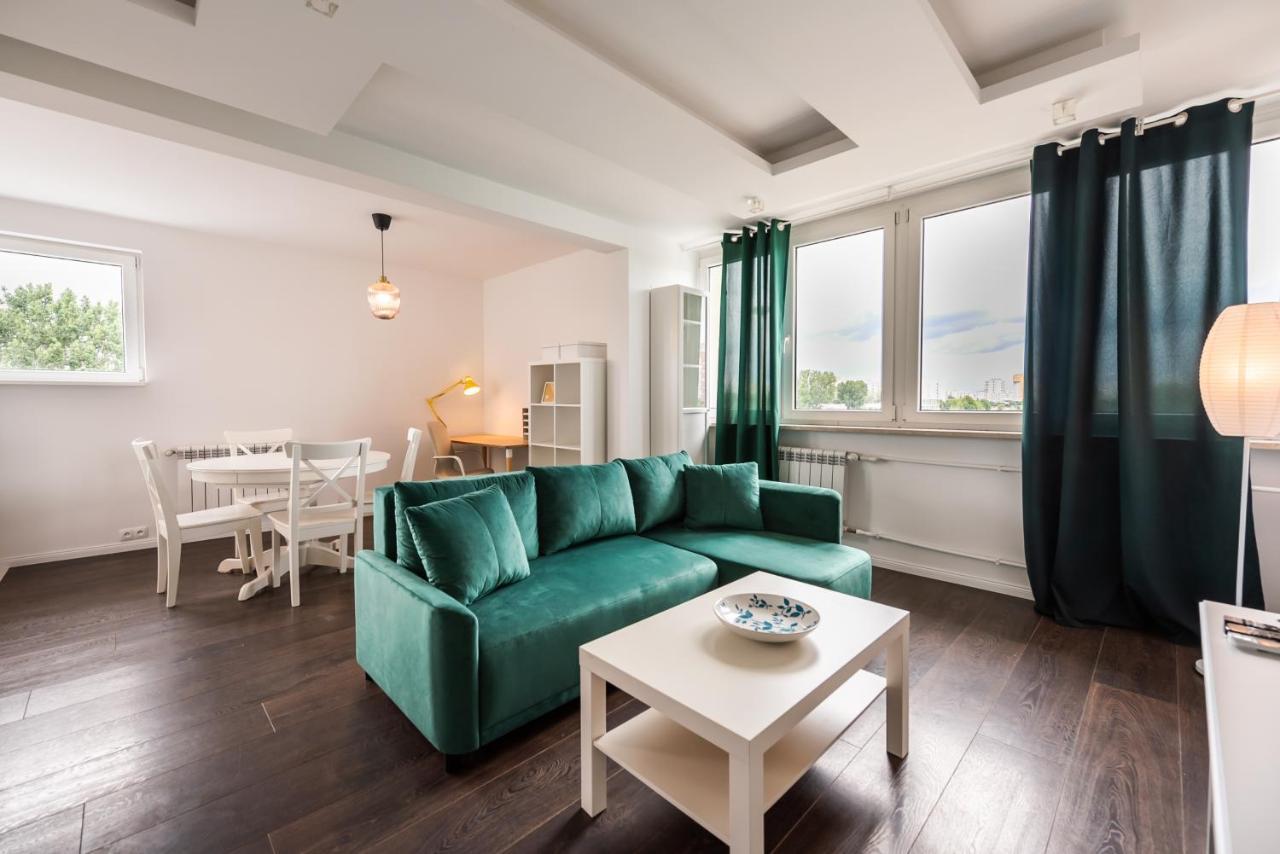 Saska Kepa Green Apartment ワルシャワ エクステリア 写真