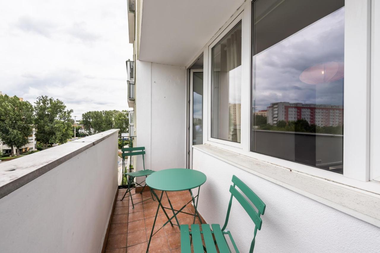 Saska Kepa Green Apartment ワルシャワ エクステリア 写真
