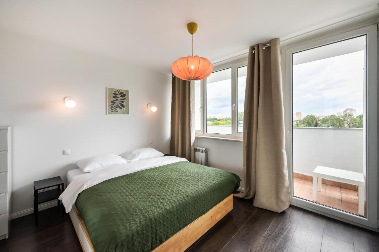 Saska Kepa Green Apartment ワルシャワ エクステリア 写真
